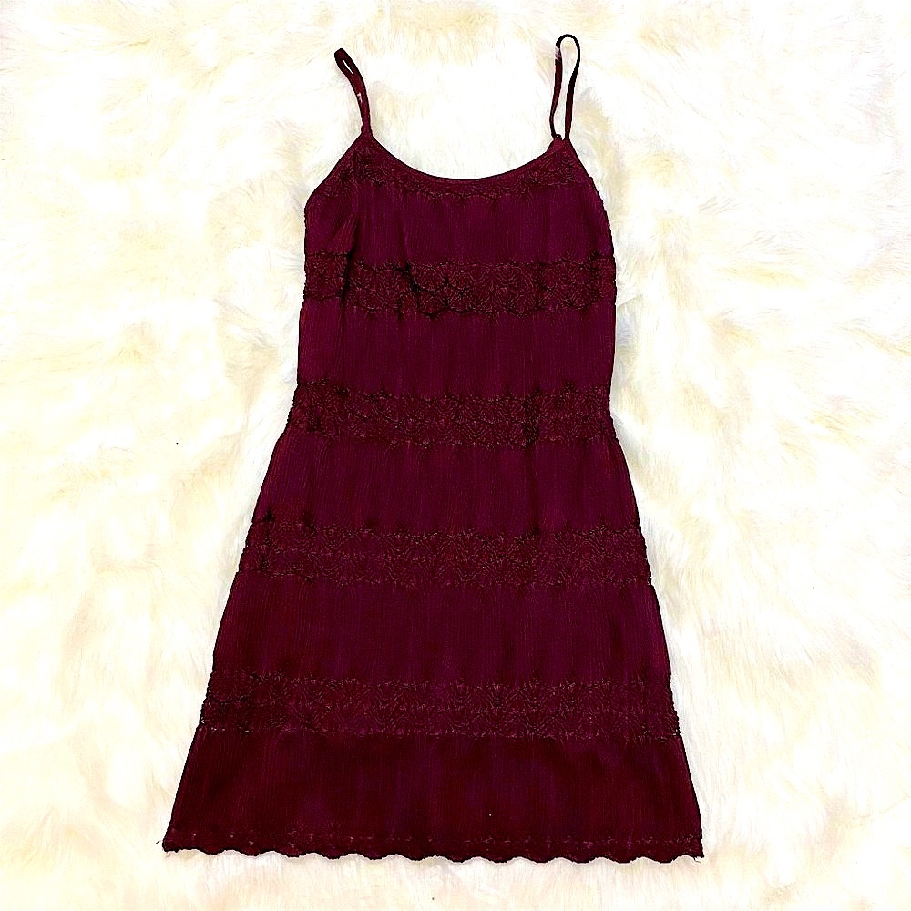 Burgundy Ribbed Lace Bodycon Mini Party Dress